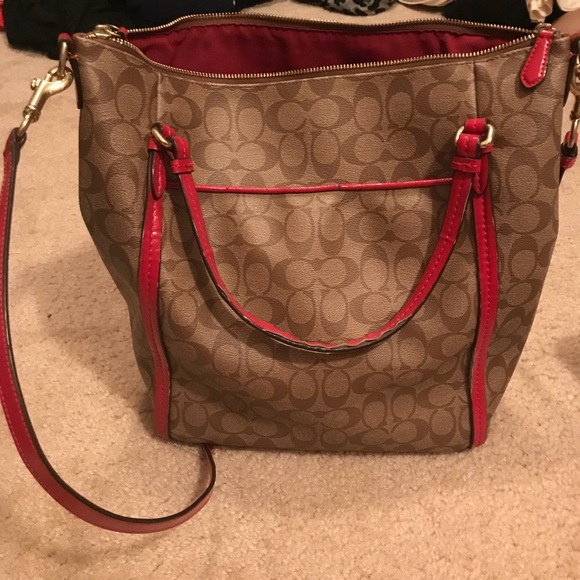 COPY - Large coach tote red and tan - Picture 3 of 6